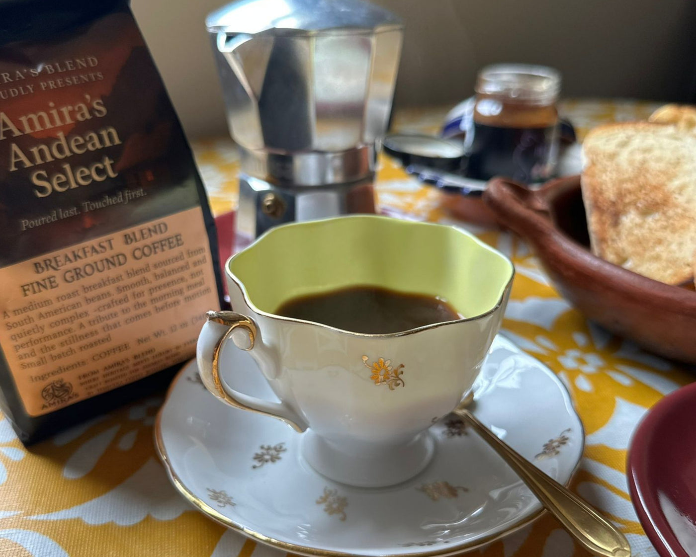 Amira’s Blend hero